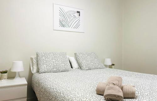 Cálido y acogedor en el centro de Burgos con Parking privado - Foto 4