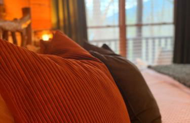 Little Pine Lodge a Smokies Hideaway - 1 mi to GSMNP - King Suite & Loft, Fireplace, Hot Tub & BEARS! - Foto 29