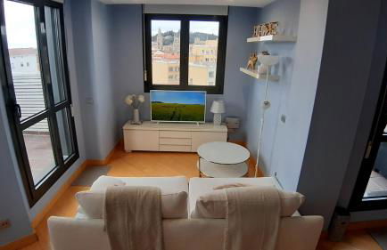 LUXEinBurgos Atico con Vistas Espectaculares - Foto 11