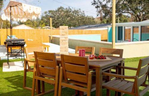 Private Pool 6 MI to Clearwater Beach Fire Pit Game Room - Photo 5