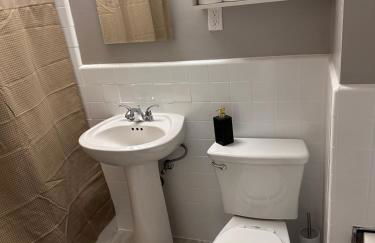 Warm and Welcoming - Photo 18