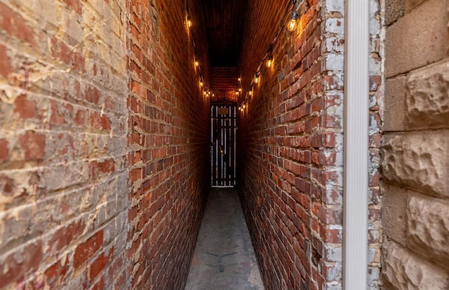 Wyatt's Saloon Guest House 2 - Foto 73