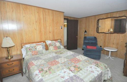 Treetop Cabin -- Pool Access - Fireplace - Grill - Screen Porch - Deck - Wifi - Golf Nearby - Foto 25