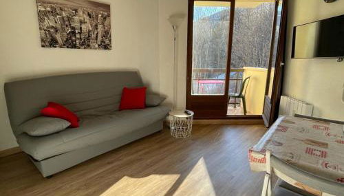 Studio rénové avec balcon, proche télécabine, 4 pers - FR-1-165A-177 - Foto 2