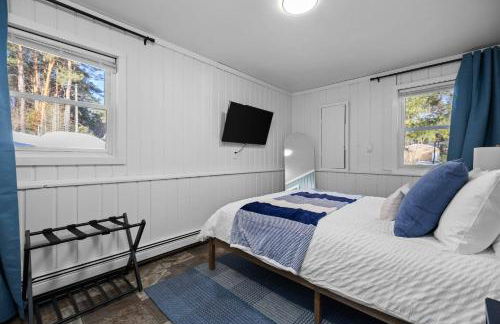 Lake Front ~ Firepit ~ Kayaks ~ SUPs ~ Yard Games - Foto 26