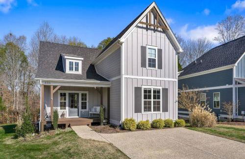 Beautiful Home with Lake and Marina Access, Firepit, Golf Cart Included - Foto 2