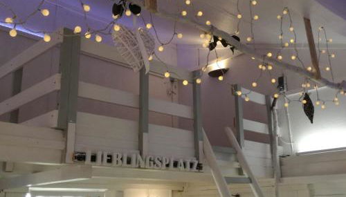 Zurück zur Natur - Urlaub im Zirkuswagen, Sommeratelier oder Schindelwagen - Foto 4