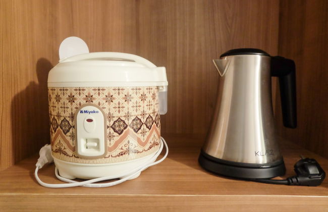 Modern Studio @ Mustika Golf Apartment - Photo 13