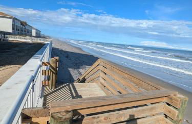 Beachfront Condo, Ocean Views, Near Patrick SFB - Foto 27