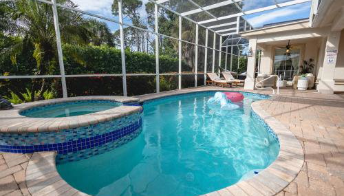 Villa Piloto, Spacious 3BR Heated Pool - Foto 5, sunbed