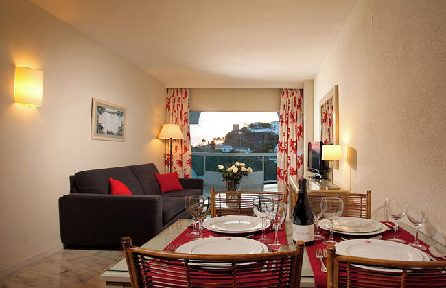 Ona Marinas de Nerja Spa Resort - Photo 13