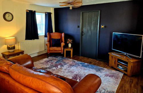 Underhill Holiday Cottage - Photo 2