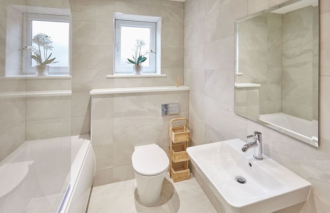 Host Stay 3 Queens Court - Photo 4