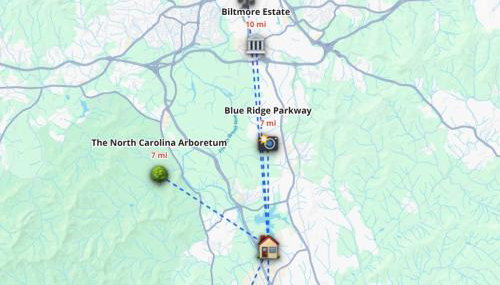 Fun & Funky Asheville Home with Pool Table, Darts - Foto 5