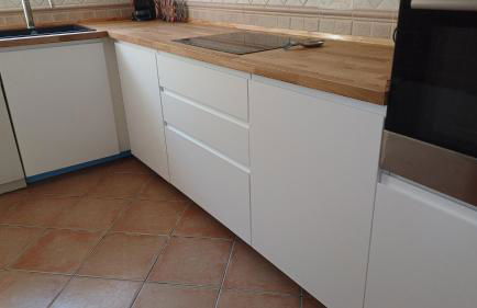 Adosado/casa con terraza y buhardilla. Playa El Perelló - Foto 31