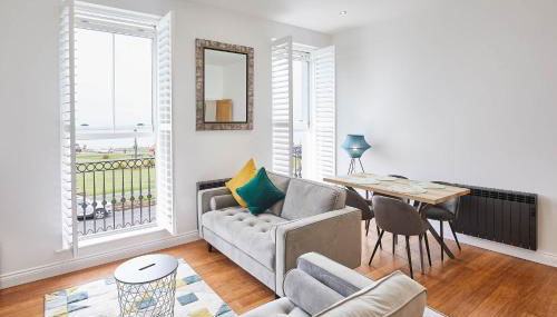 Host & Stay - The Connell - Photo 2