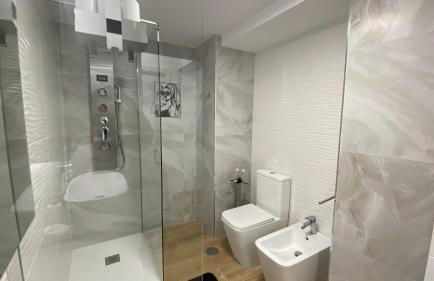 THE ROCK VIEWS APARTMENTS 1 min walking to Gibraltar - Foto 64