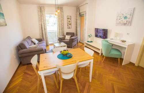 Apartment Dora near Sea and Center with Private Garage - Foto 6