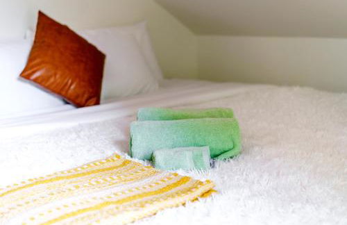 Jungle House Chillicothe Sleeps 24 Downtown Ohio Free Parking - Walk to Historic District - 5BR Luxury Home - Pet Friendly - King Beds - Over 5,800 Five Star Stays - Foto 37