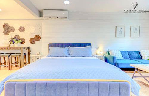 The Moose #8 - Modern Luxe Loft with King Bed & Free Parking & Wifi - Foto 10