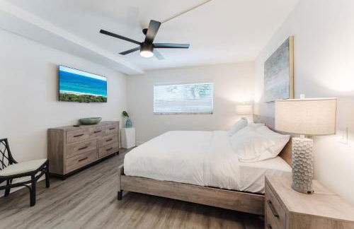 Boca Coastal Waterfront Stay - 2BR 2BA - Pool, Gym, Parking, Walk to Beach - Foto 28