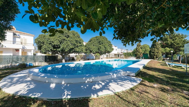 Ropit in Alc dia With 2 Bedrooms and 1 Bathrooms - Foto 4, Habitación