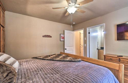 Fireplace, Deck and Grill Pinetop Cabin Rental! - Foto 16