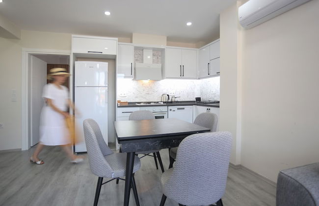 Bright House Apart - Photo 18