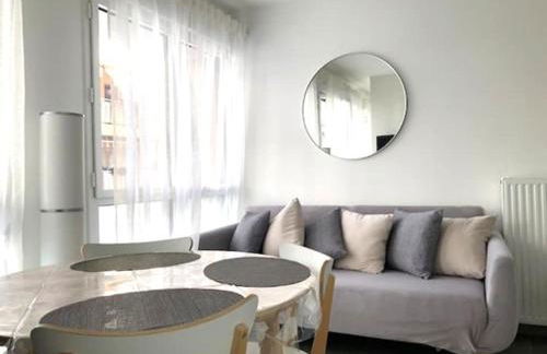 Modern Studio by Port & Old Town - Photo 5