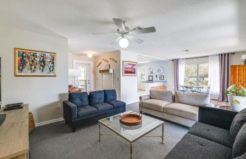 Water Access and Beach Area Crooked Lake Escape - Foto 8