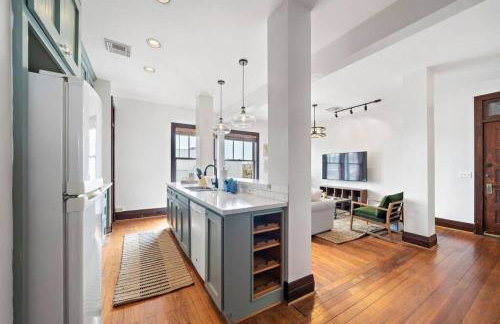 Stylish, historic loft in Downtown Galveston, 3 blocks to The Strand - Foto 6