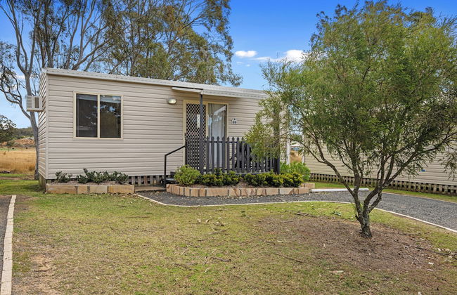 Crows Nest Tourist Park - Photo 52