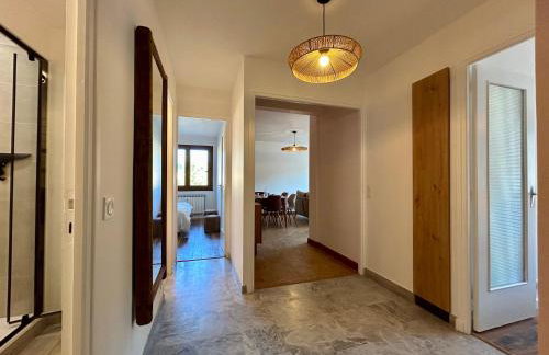 Altitude Élégante - Centre Ville - WIFI - Balcon - Foto 4