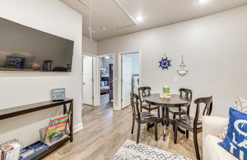 Private Dock and Yard! Modern Getaway in Mabank - Foto 22