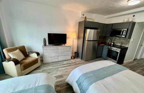 Directly on the Beach with Pool & Parking - Foto 44