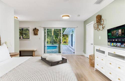 Heated Pool- MiniGolf- Fire Pit- Game Room- 1mi to Beach - Foto 20