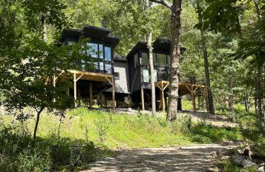 Firefly2 - luxury lakeside treehouse with hot tub - Foto 29