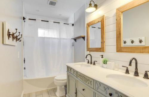 Family-Friendly Lincoln Home with Sandbox and Grill! - Foto 11