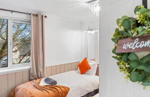 Churchill Apartment- 4 Beds- Free Parking- Near NEC BHX & HS2 - Foto 31