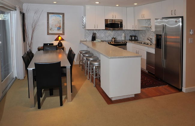 Vail Racquet Club Mountain Resort - Photo 33