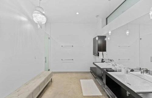 Floral City Oasis - Pool, BBQ Area & Forest View - Foto 14