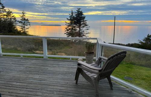 EcoBluff Retreat - Sunset & Water Views! - Foto 1
