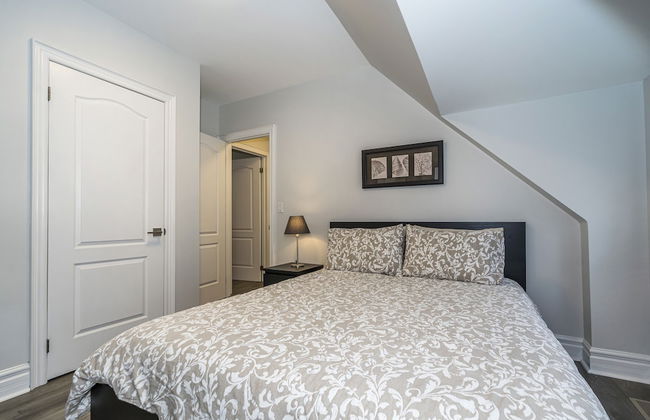 St Annes Suites - Photo 13