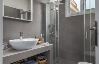 The rock view apartment - Photo 21