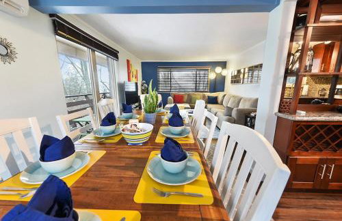 Secluded Hilltop Hideaway - Hot Tub! Two Living Rooms! - Foto 33