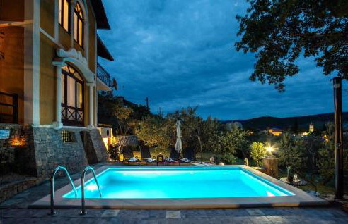 Cozy Home In Srinjine - Photo 10