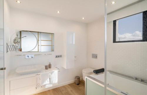 Villa Candelária by An Island Apart - Photo 39