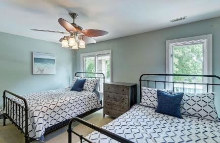 Lakefront w/ Private Dock + Hot Tub Pontoon Rental Butler Bliss by Avantstay - Foto 52