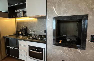 Apto 1405 com Piscina e Academia 2 Quartos Ar Condicionado no Centro Cívico com Garagem - Foto 40