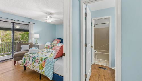 Short Walk to The Beach! Community Pool! Sleeps 6! - Foto 5